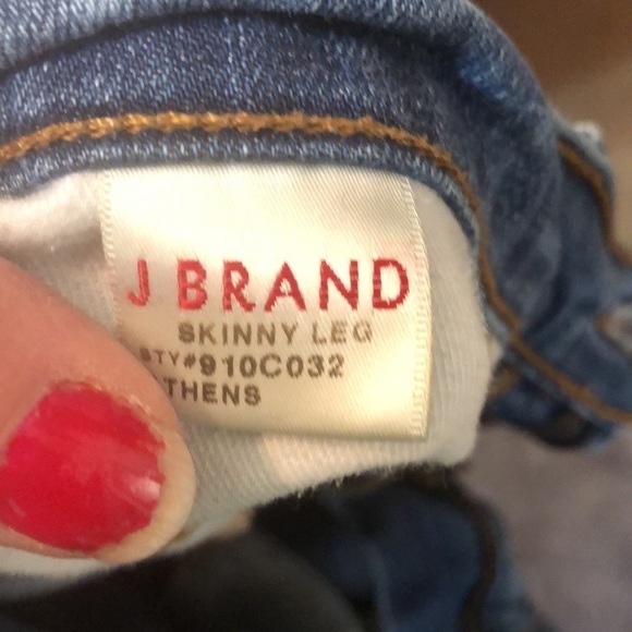 J BRAND size 30 classic stretch skinny leg denim “ATHENS”never put in dryer - Picture 5 of 15